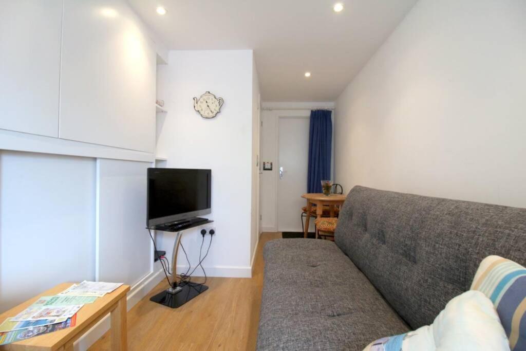 Pebbles Apartment By Air Premier Seaford Eksteriør bilde